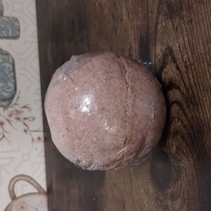 Vanilla Cookie Bath Bomb